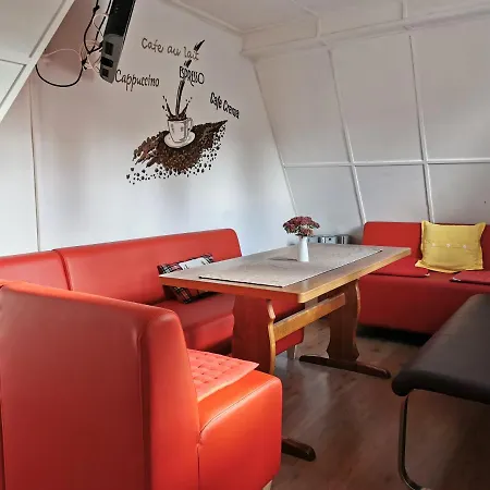 Hotel-pension Rennsteighutte فراونوالد