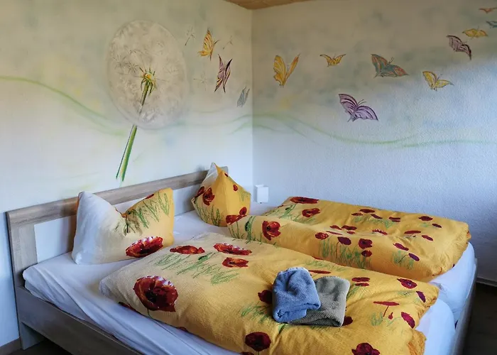 Hotel-pension Rennsteighutte 招待所 弗劳恩瓦尔德