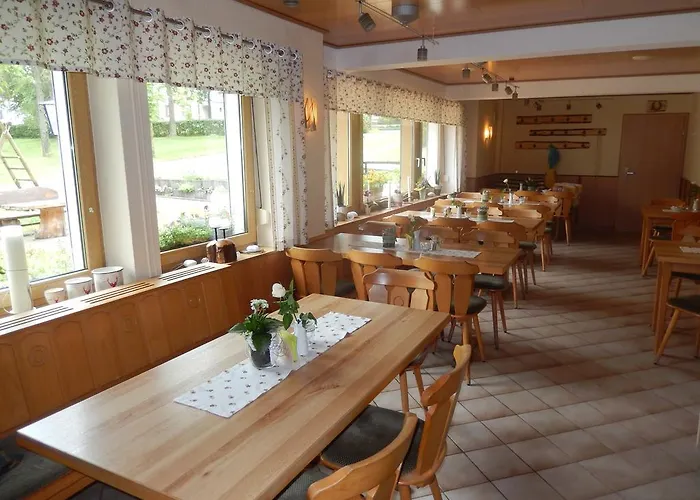 Hotel-pension Rennsteighutte Frauenwald